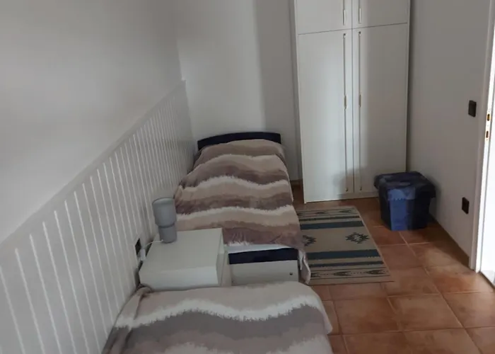 István Apartman